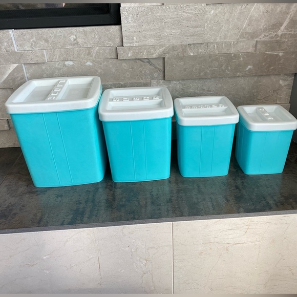 Vintage Turquoise kitchen canister set - Picture 2 of 10